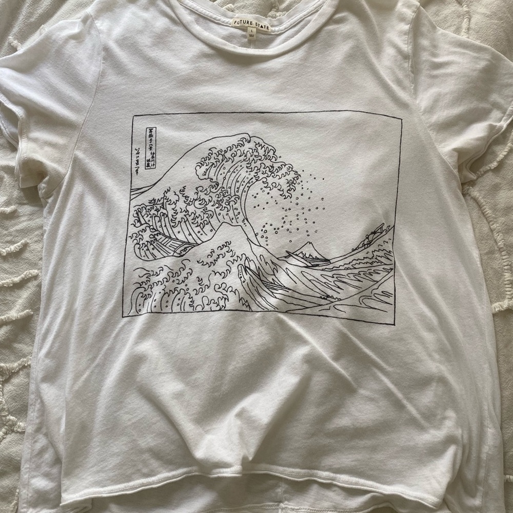 Great Wave White Tee